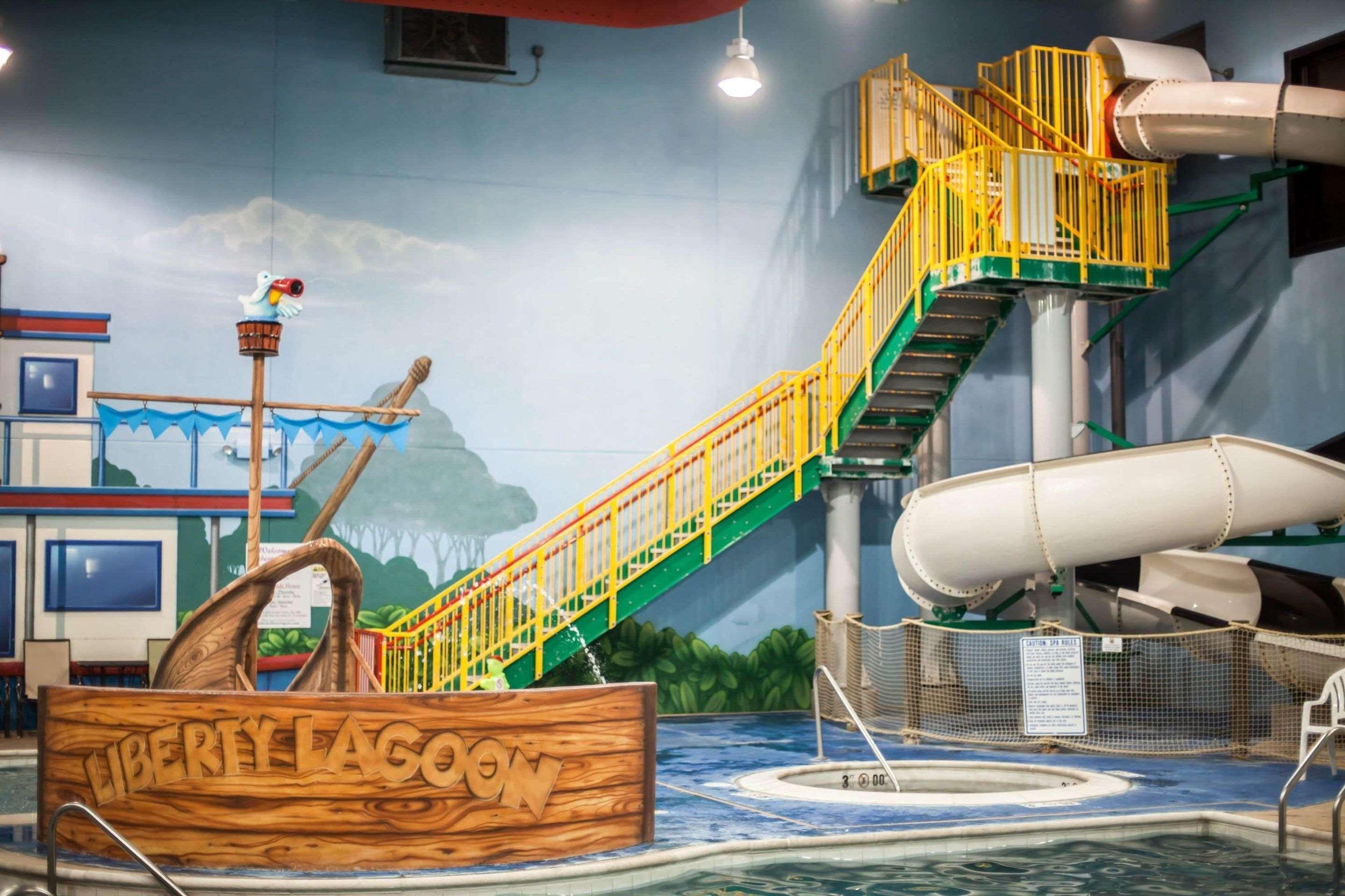Sleep Inn&Suites Indoor Waterpark Liberty Buitenkant foto